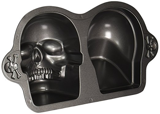 Wilton Dimensions Nonstick 3D Skull Pan