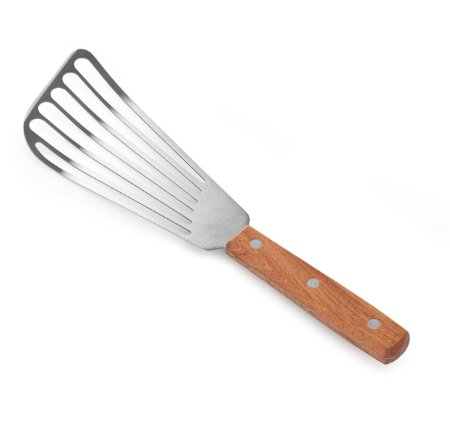 New Star Foodservice 43068 Wood Handle Fish Spatula 65-Inch Blade