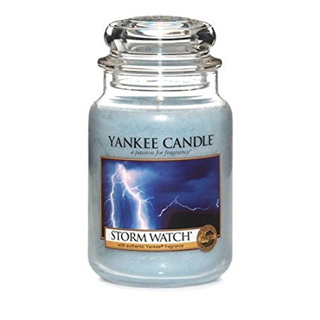 Yankee Candle 22-Ounce Jar Scented Candle, Large Storm Watch