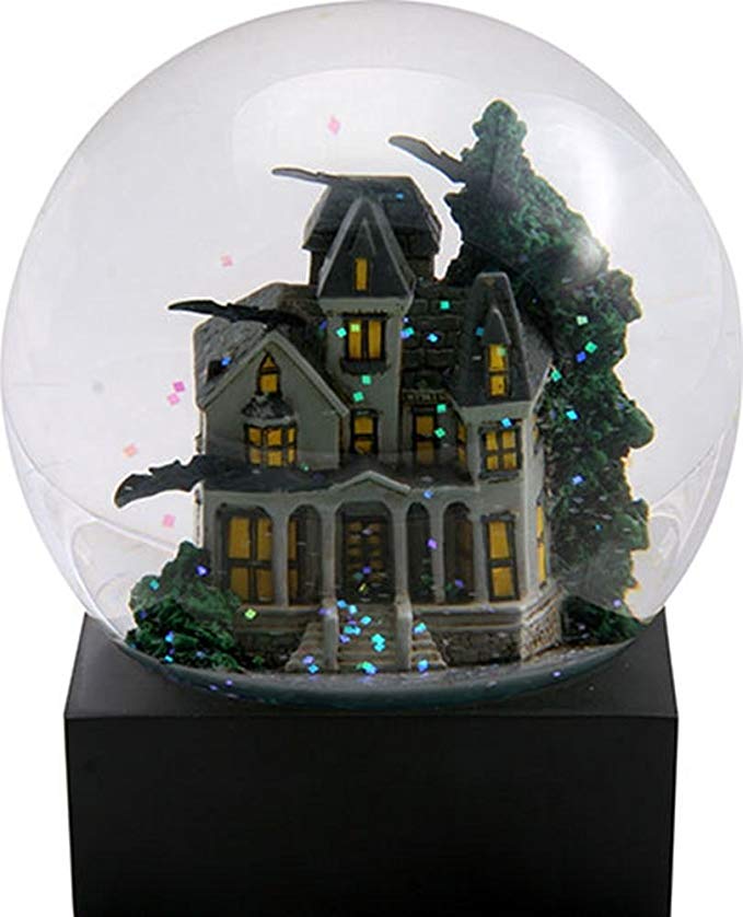 4.25 Inch Haunted House Water Globe with a Green Tree and Flying Bats