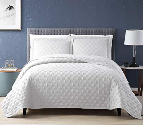 EXQ Home Quilt Set King Size White 3 Piece,Lightweight Microfiber Coverlet Modern Style Onion Flower Pattern Bedspread Set