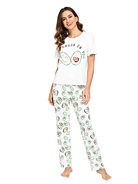 DIDK Women's Kitty Cat Print Tee and Polka Dot Pants Pajama Set