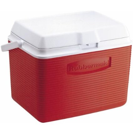 Rubbermaid Cooler  Ice Chest 24-quart Red
