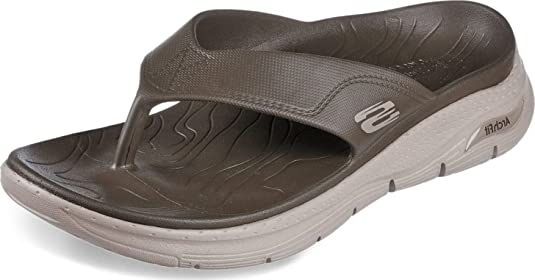 Skechers mens Arch Fit SLIPPER