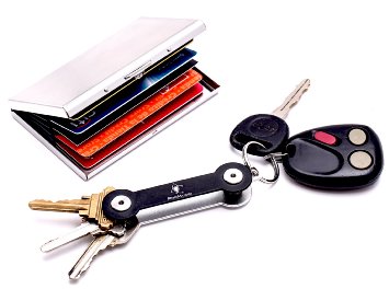 Metal RFID Blocking Wallet Case w Compact Pocket Key Organizer for Credit Card Protection and No-Jingle Key Access