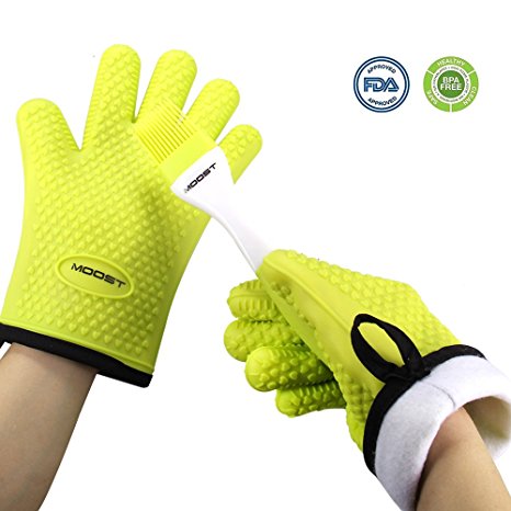 Silicone Gloves - Heat Resistant Silicone Grill & Oven Gloves(Pair) - Withstand Heat Up To 428°F / 220°C - with A Premium Brush Included - Internal Protective Cotton Layer - Cooking, Grilling, Baking, Working, Barbecue Mitts