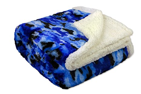 Camouflage Micro Sherpa Luxurious Throw Faux Fur Mink 2 ply Reversible Borrego Blue Blanket Super Soft and Cozy 50”x60”