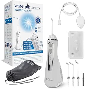 Waterpik Advanced - Hydropulseur Dentaire Sans Fil, Jet Dentaire Portable Rechargeable avec Câble USB, Élimine la Plaque, 3 Niveaux de Pression, Blanc (WP-580EU)