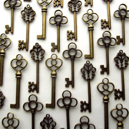 Aokbean Mixed Set of 30 Vintage Skeleton Keys in Antique Bronze - Set of 30 Keys