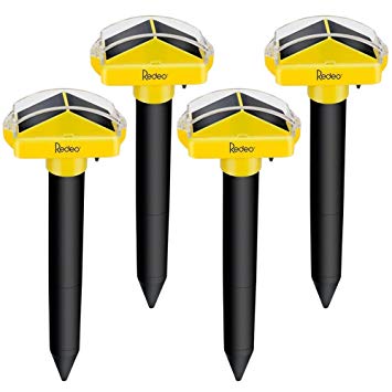 Redeo 3rd Generation Solar Mole Repellent Sonic Spike Mole Gopher Repeller Vole Chaser Groundhog Deterrent, IP67 Waterproof, Chip Control System