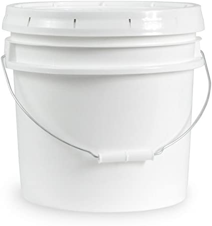 3.5 Gallon White Bucket & Lid - Set of 5 - Durable 90 Mil All Purpose Pail - Food Grade - Contains No BPA Plastic (3.5 Gal. w/Lids - 5pk)