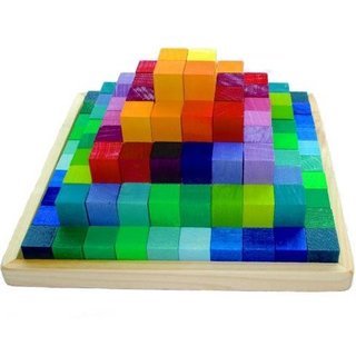 Grimm's Small Stepped Pyramid of Wooden Building Blocks, 100-Piece Learning Set in Storage Tray (2x2cm Size)