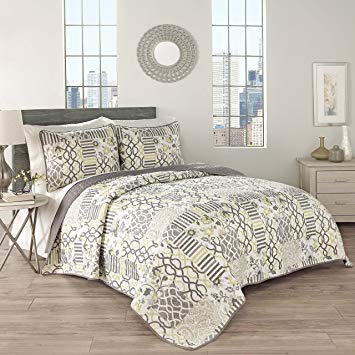 Traditions by Waverly Set in Spring 3-Piece Quilt Collection, Queen, Sterling