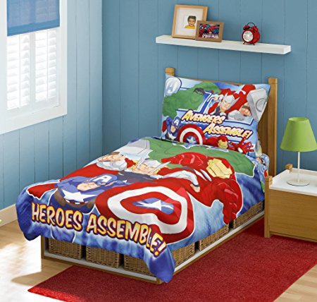 Marvel Avengers Heroes Assemble Toddler Bedding Set, Multi