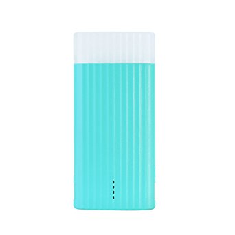 Karnotech REMAX 10000 mAh External Battery Pack Power Bank Portable Charger for iPhone, iPad and Android devices Ice-cream Green