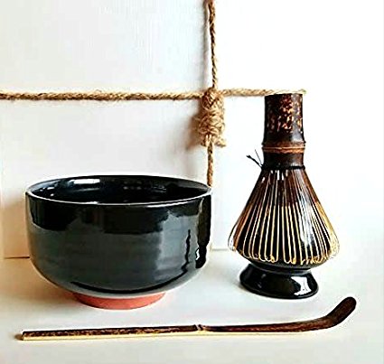 HARU MATCHA - Complete Matcha Tea Ceremony Gift Set (Black) - Matcha Chawan Bowl, Bamboo Scoop (Chashaku), Bamboo Whisk (100 tate) and Whisk Holder