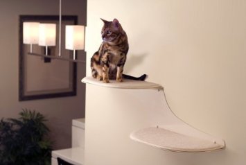 The Refined Feline Cat Cloud Cat Shelves in Off-White