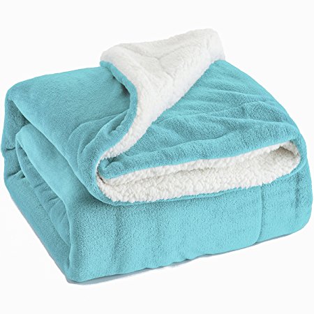 Sherpa Throw Blanket Aqua Blue 130x150cm Reversible Fuzzy Microfiber All Season Blanket for Bed or Couch by Bedsure