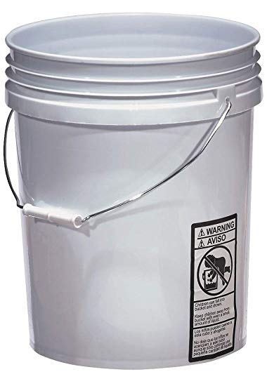 Warner 5-Gallon Plastic Bucket, 543