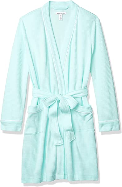 Amazon Essentials Women's Standard Lightweight Waffle Mid-Length Robe