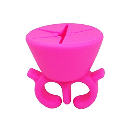 Viclover 1 Piece Wearable Nail Polish Holder, Travel-Size Silicone Nail Polish Stand for No-Mess Application (YX-Pink)