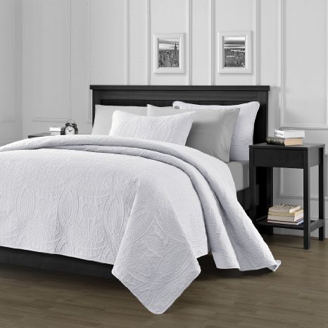 Chezmoi Collection 3 Piece 118 by 106" Austin Oversized Bedspread Coverlet Set, King, White