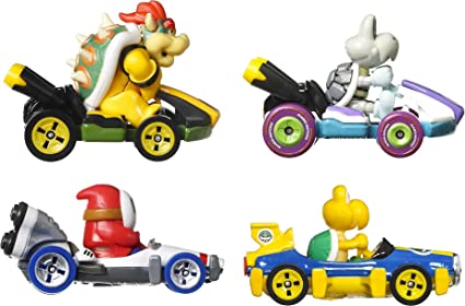 Hot Wheels Mario Kart Vehicle 4-Pack, Set of 4 Fan-Favorite Characters Includes 1 Exclusive Model, Collectible Gift for Kids & Fans Ages 3 Years Old & Up