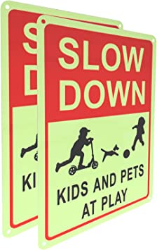 Slow Down Kids and Pets Play Sign 10 x 7 Inch Slow Down Signs for Neighborhoods, Caution Children Safety Street Slow Down Signals Metal Aluminum Fluorescent Ink Waterproof Weather Resistant with Screws Cable Ties 2 Pcs