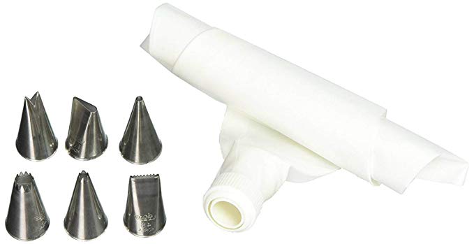 Ateco All-You-Need-Set 8-Piece: Plastic Coated Decorating Bag   Coupler   6 Pastry Tips