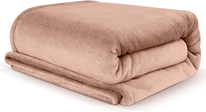 HOKEKI Soft Blanket,Flannel Fleece Blanket,All Seasons Warm Throw Blanket for Nap,Fluffy Microfiber Bed Blanket for Sofa,Couch (Camel, King(108''X90''))