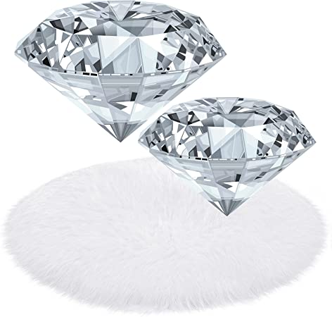 2 Pieces Crystal Diamond Paperweight Crystal Diamond Jewel 60 mm 80 mm Diamond Shape Decoration with 12 Inch Artificial Sheepskin Cushion Faux Fur Seat Cover for Photography Wedding Favor Home Decor