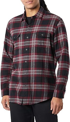 Amazon Essentials Men's Regular-Fit Long-Sleeve Two-Pocket Flannel Shirt