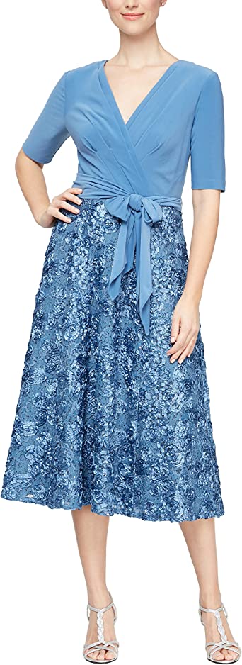 Alex Evenings Women's Tea Length Jersey and Rosette Lace Dress (Petite and Regular)