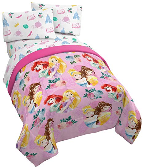 Jay Franco Disney Princess Sassy 5 Piece Full Bed Set - Includes Reversible Comforter & Sheet Set - Super Soft Fade Resistant Polyester - (Official Disney Product)