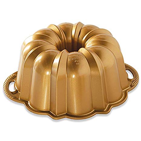 Nordic Ware 50077 Anniversary Bundt 12 Cup, Gold