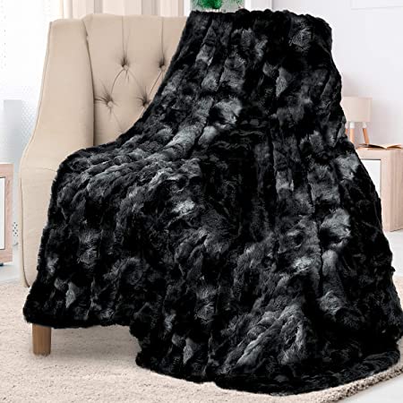 Everlasting Comfort Luxury Faux Fur Throw Blanket - Soft, Fluffy Blankets - Throw Blankets for Couch and Bed - 50x65 - Black