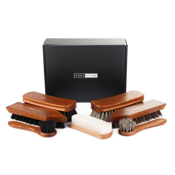 FootFitter Exclusive Shoe Shine Brush Set, 7 piece Shoe Polishing Kit