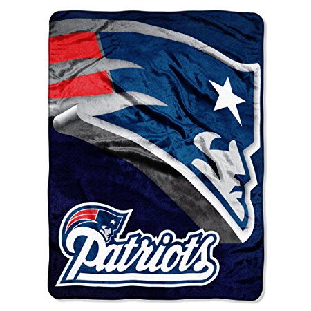 NFL Micro Raschel "Bevel Series" Throw (60 Inches by 80 Inches)