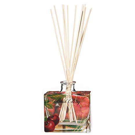 Yankee Candle "Black Cherry Signature Reed Diffuser, Red