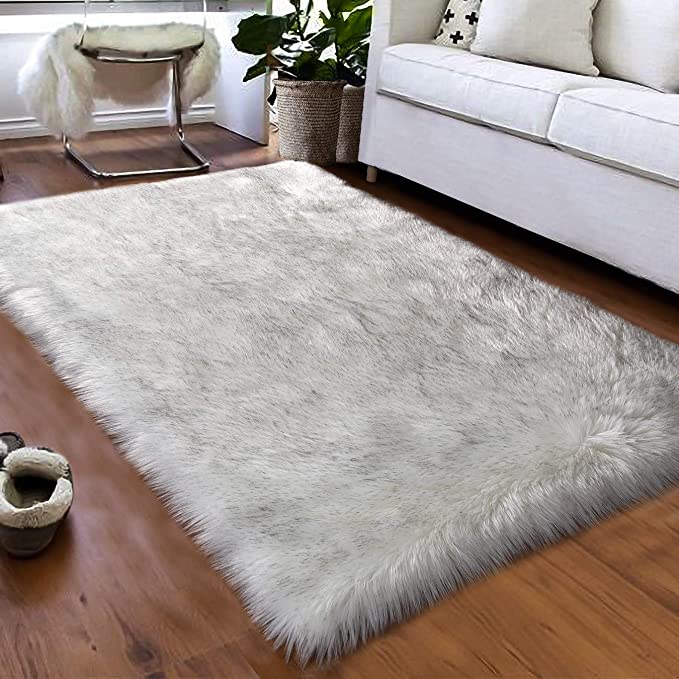 Softlife Fluffy Faux Fur Sheepskin Rugs Luxurious Wool Area Rug for Kids Room Bedroom Bedside Living Room Office Home Decor Carpet ( 4ft x 6ft, White-Grey Tip )