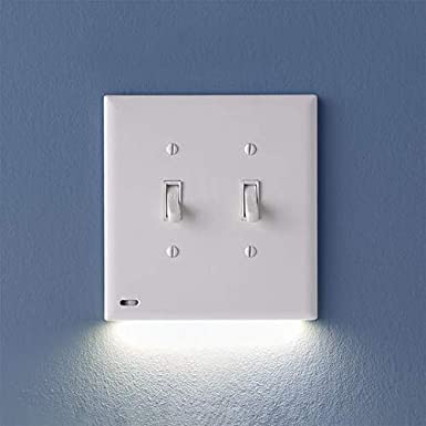 1 Pack, SnapPower SwitchLight [for Double-Gang Light Switches] - Light Switch Wall Plate with Built-in LED Night Lights - Bright/Dim/Off Options - Automatically On/Off Sensor - (Toggle, White)