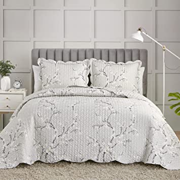 Hansleep Quilt Set with Modern Flower Style Stitching Pattern, Comforter Bedding Cover Lightweight Bedspread Bed Decor Coverlet Set for All Season (White Plum, Full/Queen 90x96)