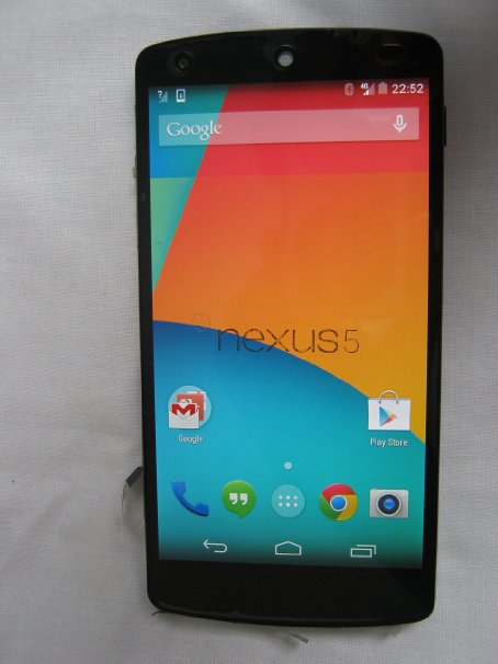 Google Nexus 5 Unlocked GSM Phone, 32Gb (White) D821 - No 4G in USA - 'International Version No Warranty'