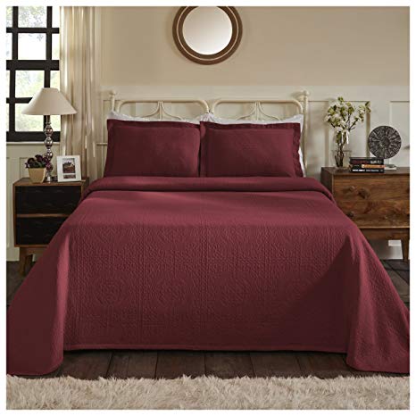 Superior 100% Cotton Medallion Bedspread with Shams, All-Season Premium Cotton Matelassé Jacquard Bedding, Quilted-look Floral Medallion Pattern - Queen, Garnet