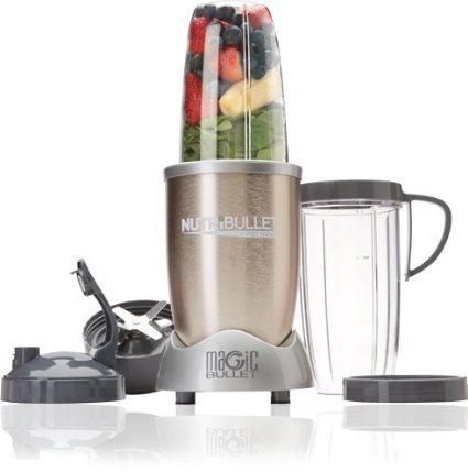 NutriBullet Pro 900 Hi-Speed BlenderMixer 9-piece Set