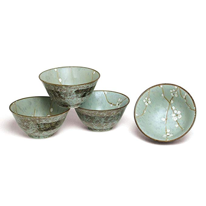 Japanese Spring Blossom Flared Bowl Set includes 4 Bowls