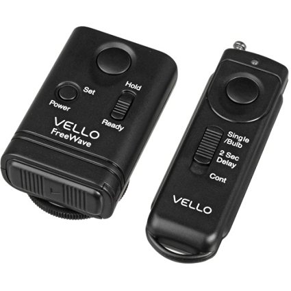 Vello FreeWave Wireless Remote Shutter Release (Canon Sub-Mini Connection) - Canon EOS: Elan series, Digital Rebel (300D), XT (350D), XTi (400D), XSi (450D), T1i (500D), T2i (550D), T3 (1100D), T3i (600D), T4i (650D), T5 (1200D), T5i (700D), SL1 (100D) and XS (1000D), 60D & 70D; PowerShot G10, G11, G12, G15, G16, G1 X & G1 X Mark II, SX50 HS