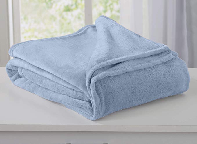 Home Fashion Designs Marlo Collection Ultra Velvet Plush All-Season Super Soft Luxury Bed Blanket. Lightweight and Warm for Ultimate Comfort Brand. (Full/Queen, Misty Blue)