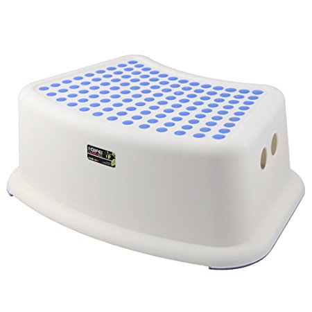 Aojia Children's Slip Resistant Step Stool Weight:15.80 Ounces, Width: 12.2 " Depth: 7.5 " Height: 5.1 "QYF1553