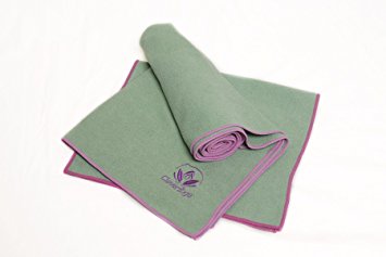 Clever Yoga Non Slip Towel and FREE Hand Towel Combo Made With The Best, Durable Microfiber – Comes With Our Special “Namaste” (Multiple Colors)